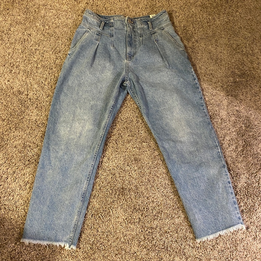 FREE PEOPLE HIGH WAISTED PLEATED MOM JEANS